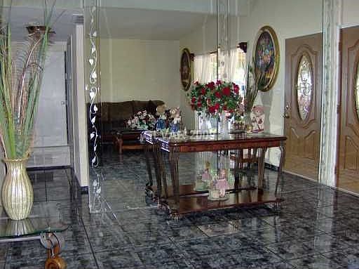 5th image of 2778 Hermosa St
