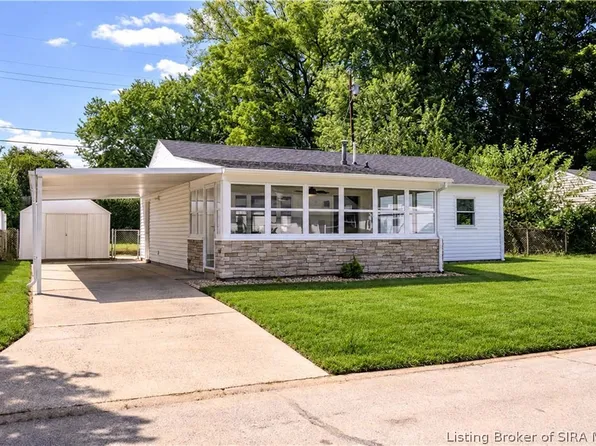 205 Lynda Avenue, Clarksville, IN 47129