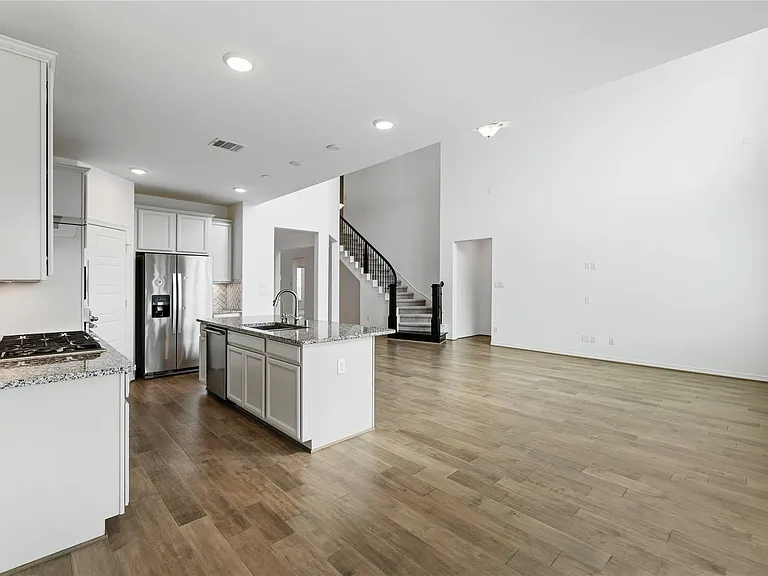 3614 Windward Canyon Dr — Photo 6