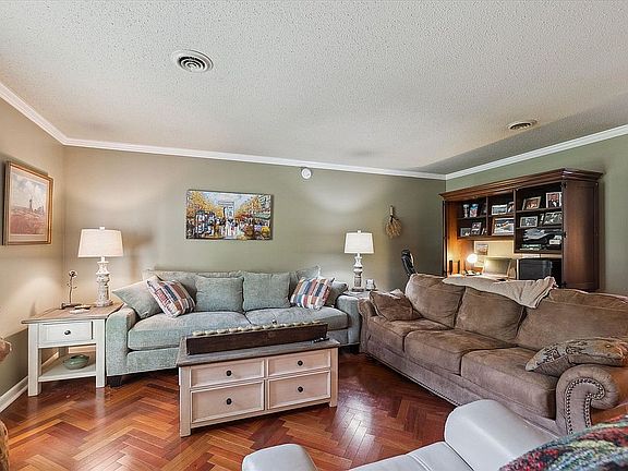 5th image of 7914 Gleason Dr APT 1145