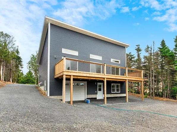 52 Little Goose Drive, Whitbourne, NL A0B3K0
