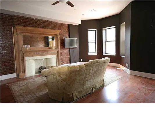 Sold by Harlem Lofts | media 21