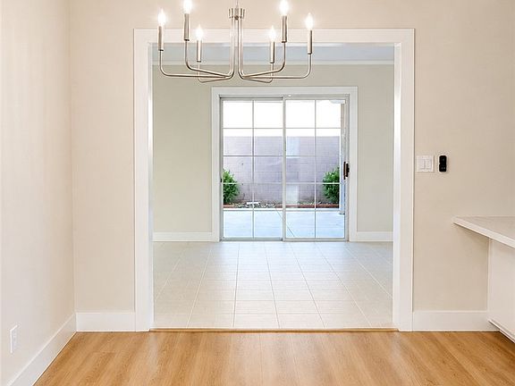 5th image of 2121 El Rancho Cir