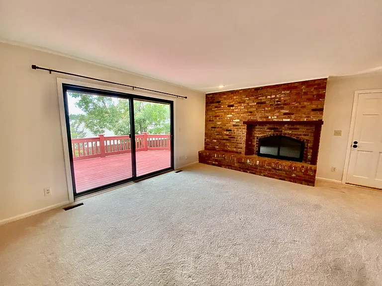 545 Schwarz Rd — Photo 14