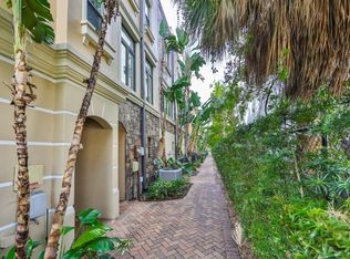 2205 Soho Bay Ct, Tampa, FL 33606
