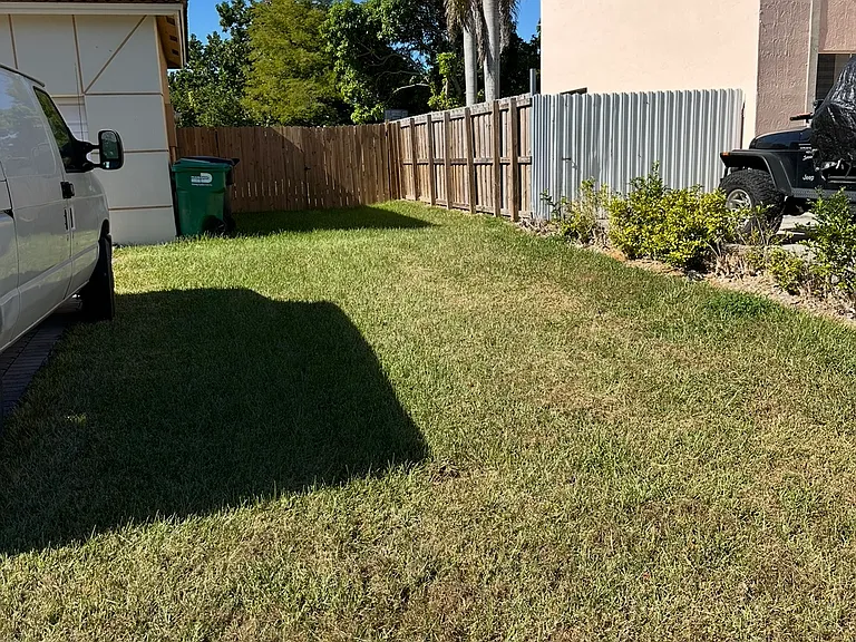 18124 SW 152nd Pl — Photo 6