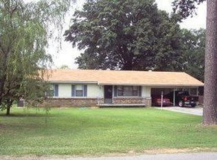 801 Hope Cir, Mena, AR 71953