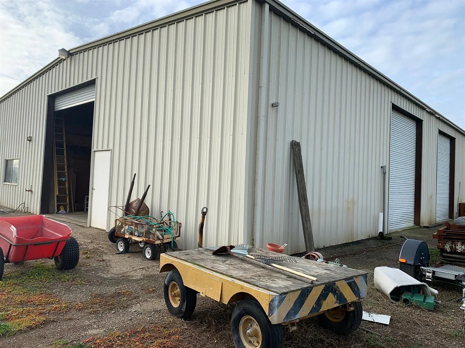 24767 N Elliott Rd photo 1