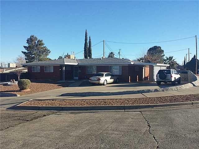1st image of 3300 Garnet Dr