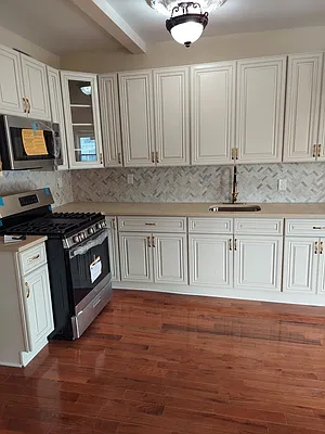 Rented by Vision Global Realty Inc | media 12