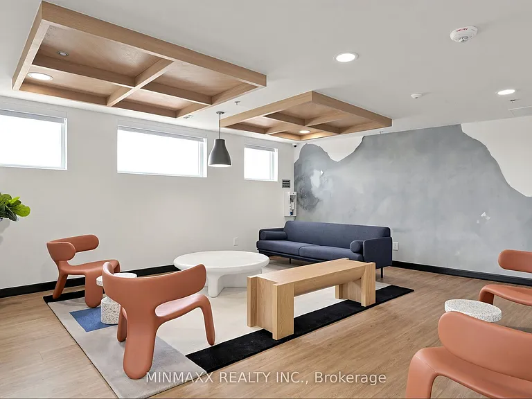 1333 Weber St E #710 — Photo 45