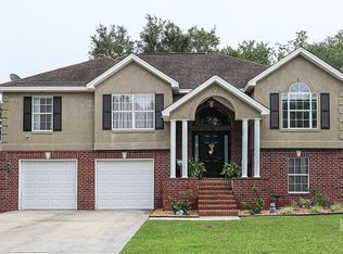 111 Runner Rd, Savannah, GA 31410