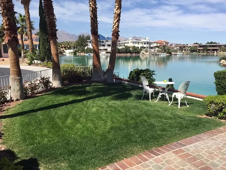 3000 Waterside Cir — Photo 34