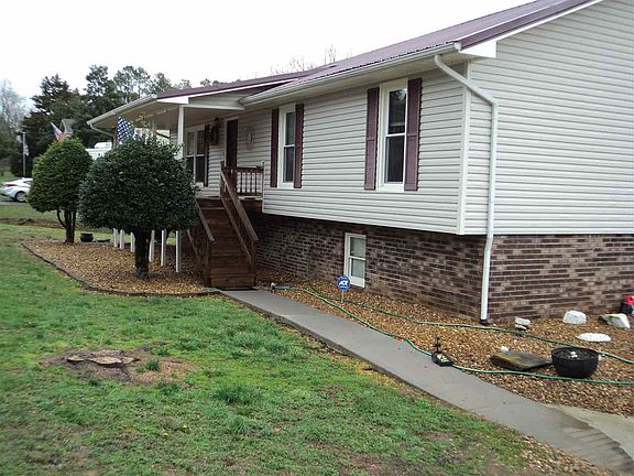5th image of 5117 Cindy Cir NW
