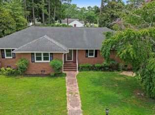 1113 S 2nd St, Smithfield, NC 27577