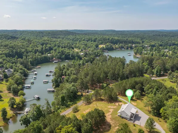 1099 E Lakeshore Dr, Double Springs, AL 35553