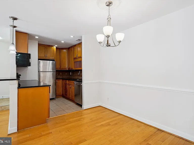 18210 Chalet Dr #1-51 — Photo 10