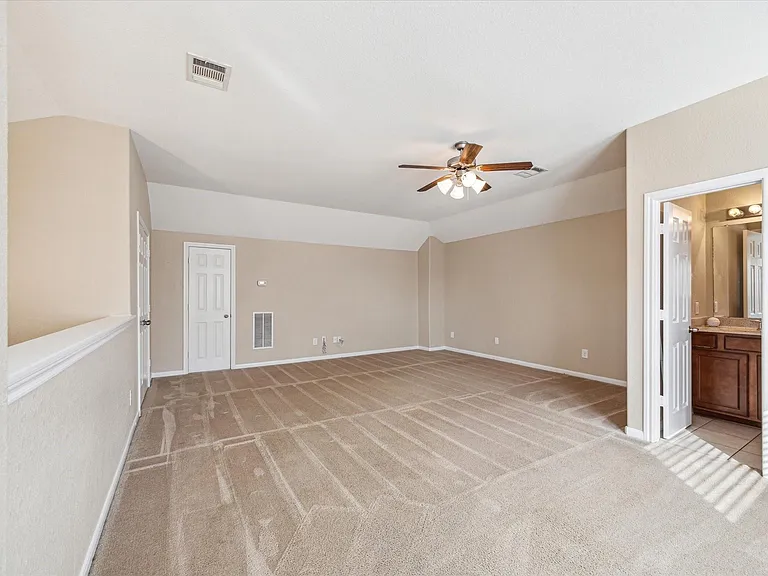 9015 Springcroft Ct — Photo 30