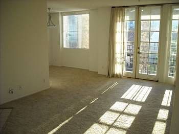 3rd image of 328 S Cloverdale Ave APT 201