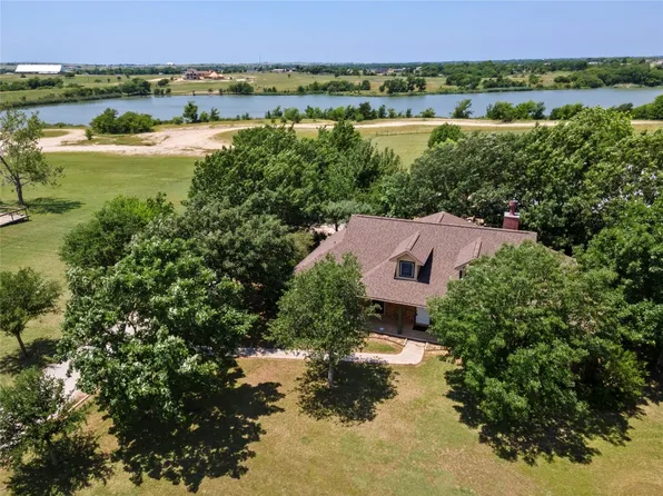 394 Heritage Creek Dr, Rhome, TX 76078