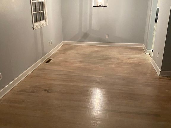 4th image of 813 Greensboro Ave