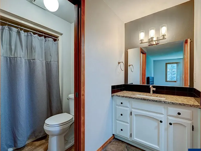 463 Suncrest Ave NW — Photo 28