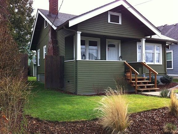 2520 H st. Lovingly and thoroughly updated throughout. Fully fenced back yard. Located in "Upper H st" two blocks from Broadway Park. Convenient to downtown, hospital, shopping, & I-5.