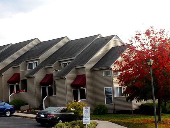 5th image of 1322 Bradley Dr