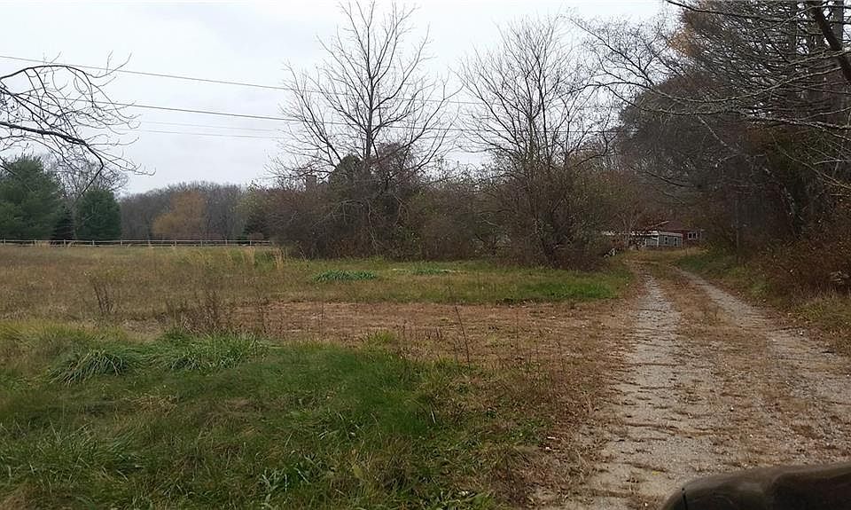 2nd image of 2695 Boston Neck Rd