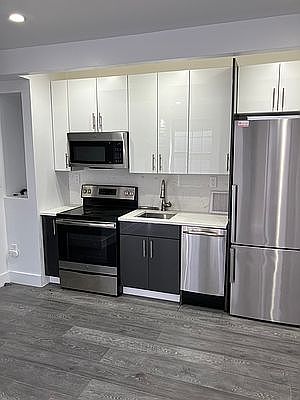 2nd image of 65 Seaman Ave APT 5a