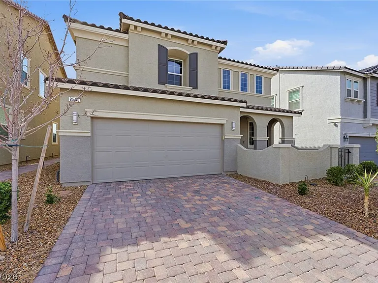 2599 Tolmezzo St — Photo 3
