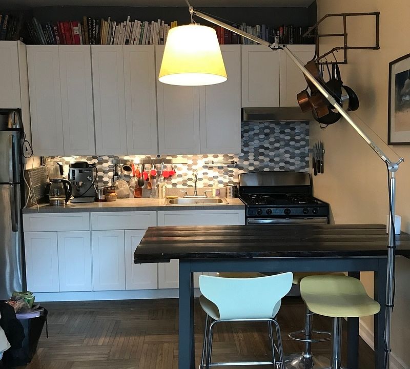 1st image of 881 Washington Ave APT 1A