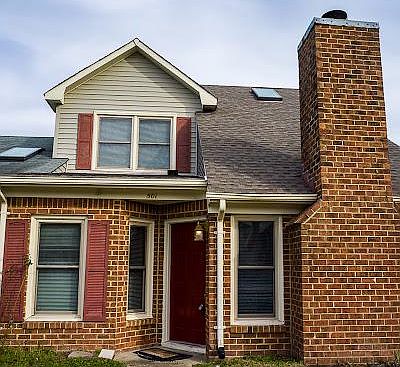 2nd image of 501 Brisa Dr