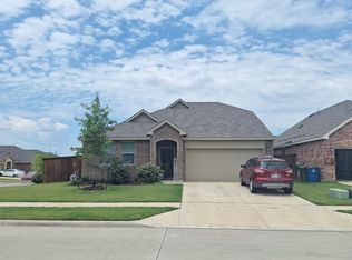 11805 Roaring Fork Trl, Aubrey, TX 76227