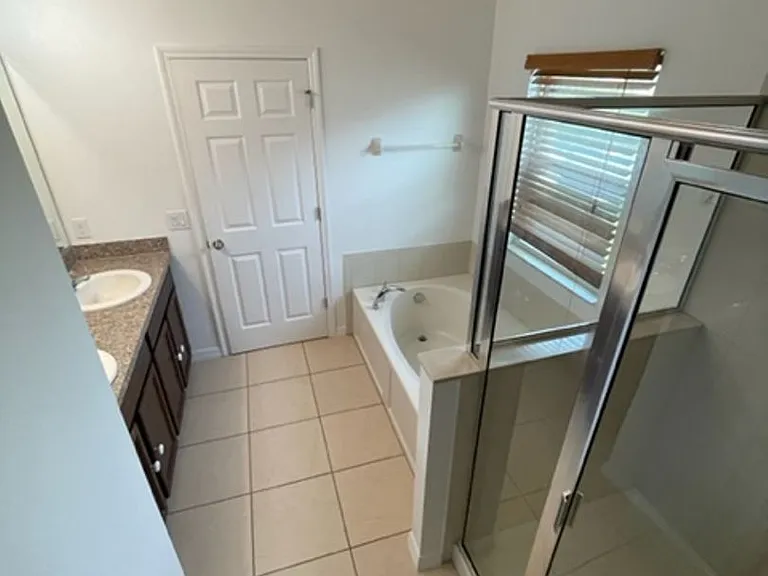 4738 Rockvale Dr — Photo 13