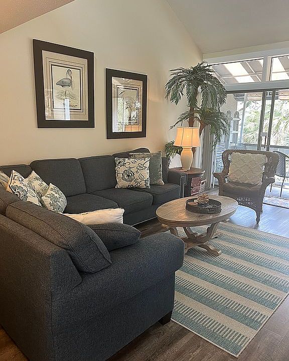 Living room high ceilings 