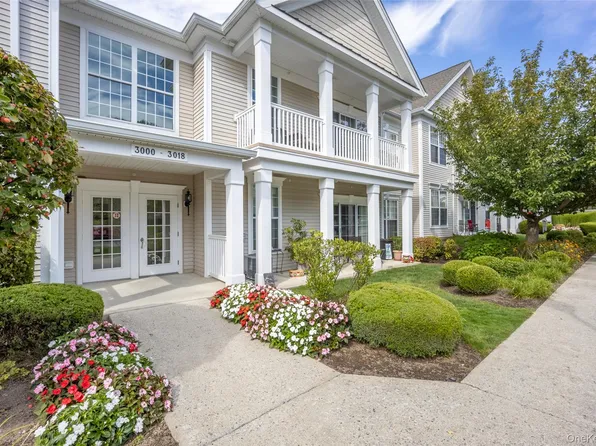 3002 Bennington Drive, Fishkill, NY 12524