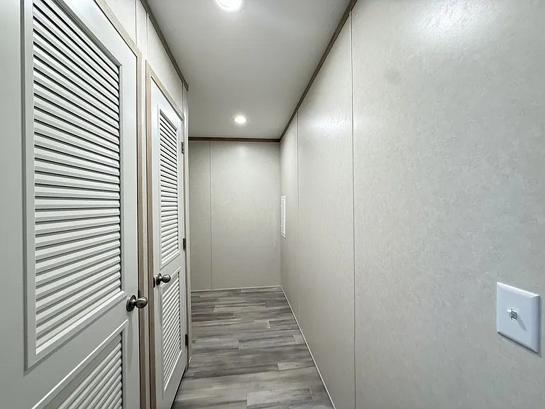 29800 Guilford Cir #124 — Photo 6