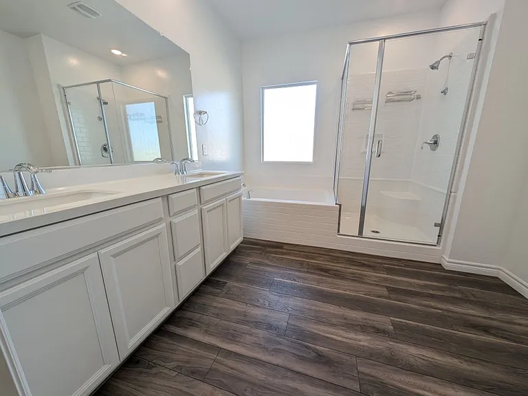 2932 Moulin Heights St — Photo 16