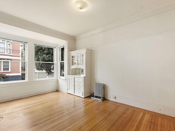 2nd image of 744 Guerrero St #4