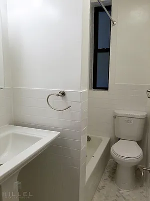 Rented by Hillel Realty Group | media 10
