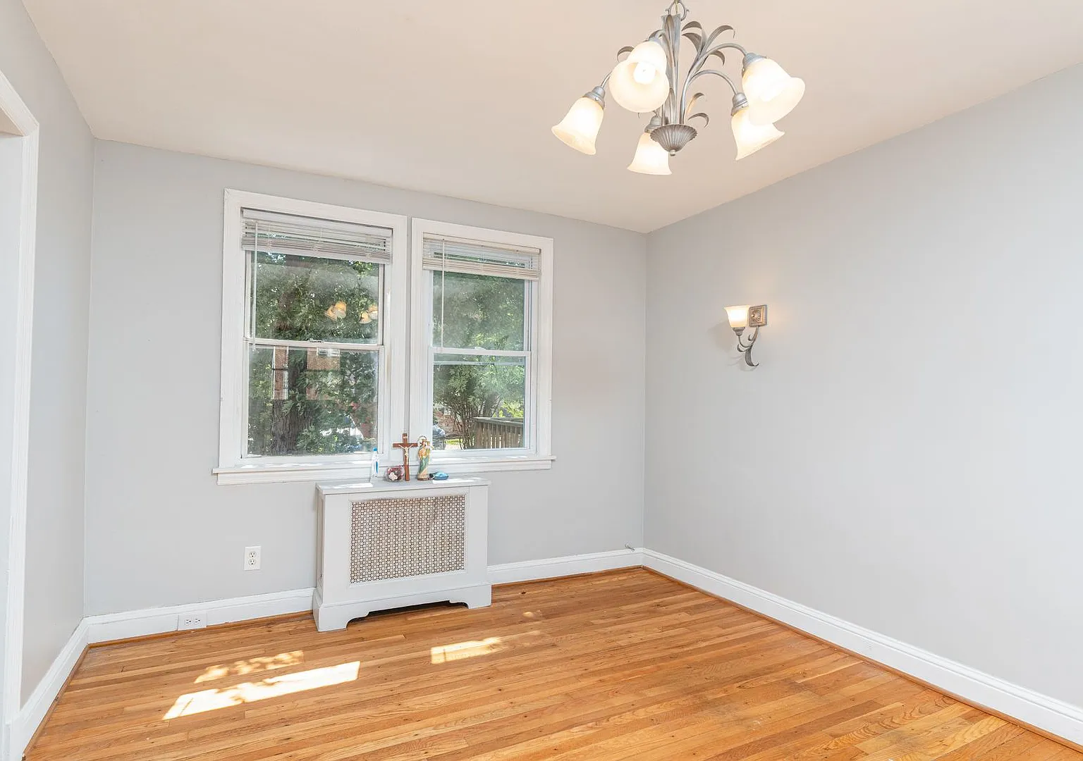 Updated 3BR Home — Photo 2