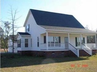 177 Snipes Ln, Ridgeville, SC 29472