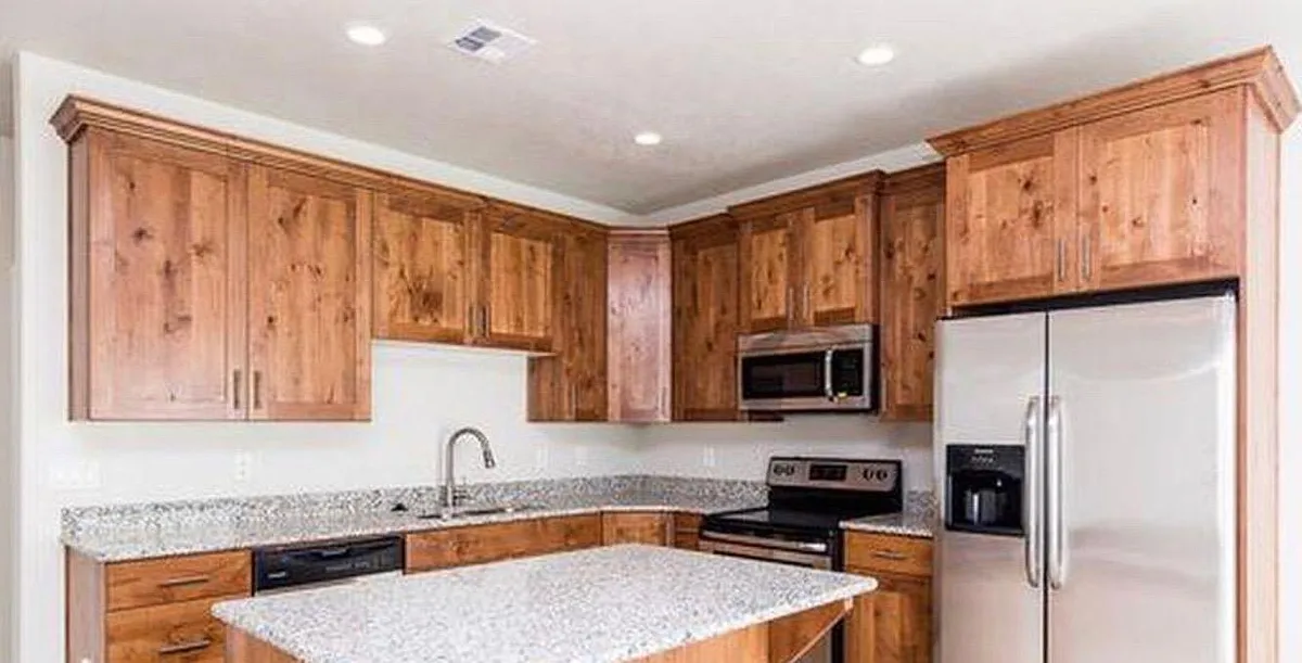 Building Photo - 2501 Bella Vista Dr