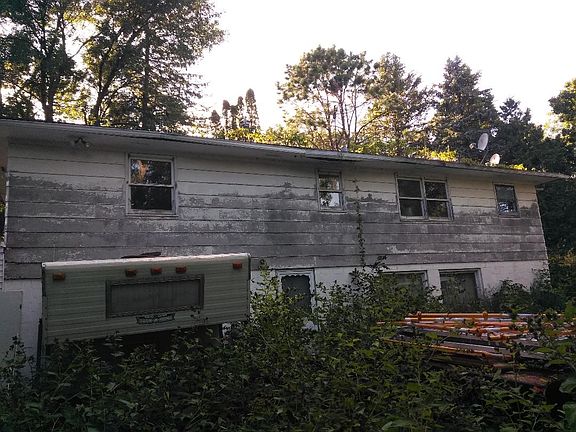 4th image of 2509 S Shore Dr