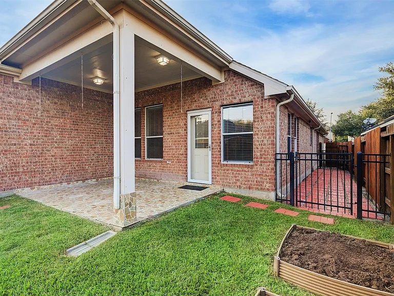 19103 Golden Heath Ln — Photo 15