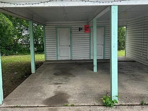 1st image of 2701 Stetson Ave