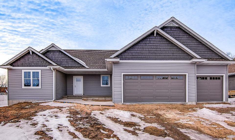 1st image of 3226 Chasewood Lane Eau