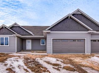 3226 Chasewood Lane Eau, Claire, WI 54701