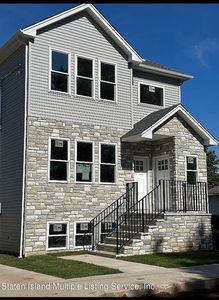 25 Knesel St, Staten Island, NY, 10309